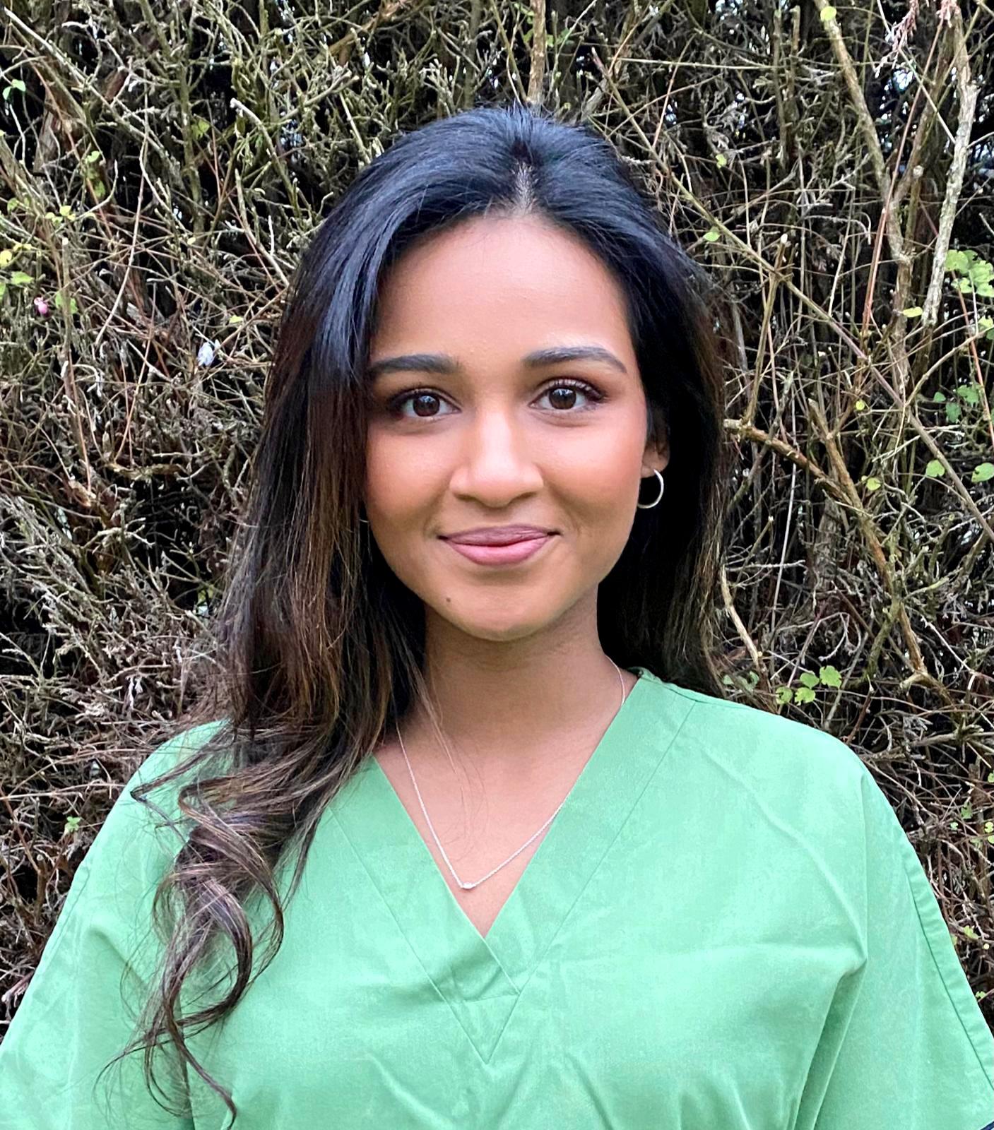 Dr Sanjana Sudarshan – Associate Dentist